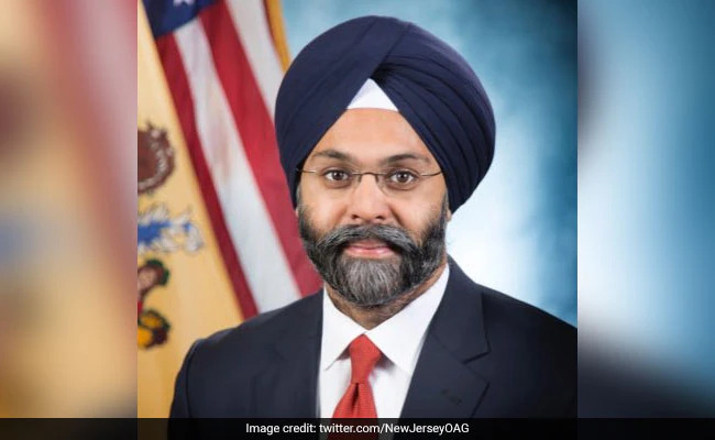 Indian-American Appointed As US Securities And Exchange Commission Director