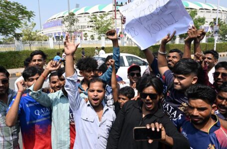Fans mourn IPL pause, but stand with the Nation